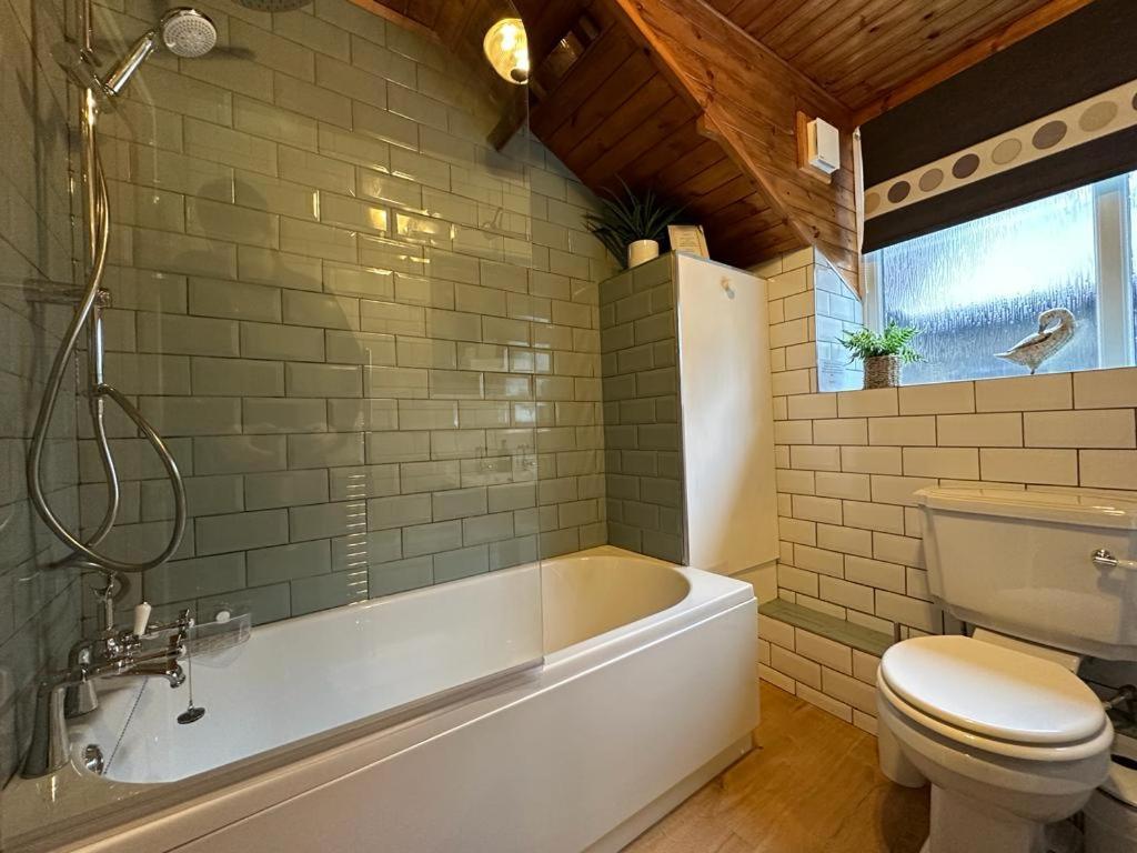 Bakestones - Central Location With Free Integral Private Parking Ambleside Bagian luar foto